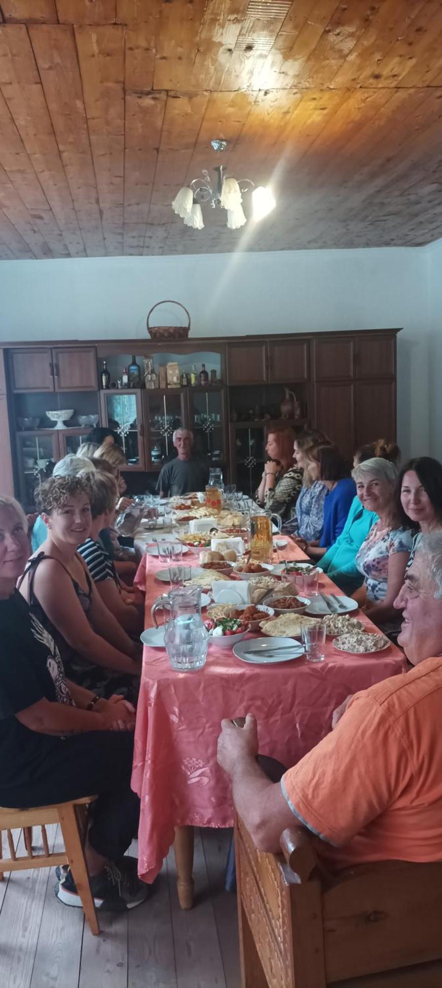 Maizer Qaldani Guesthouse Chvabiani Bagian luar foto
