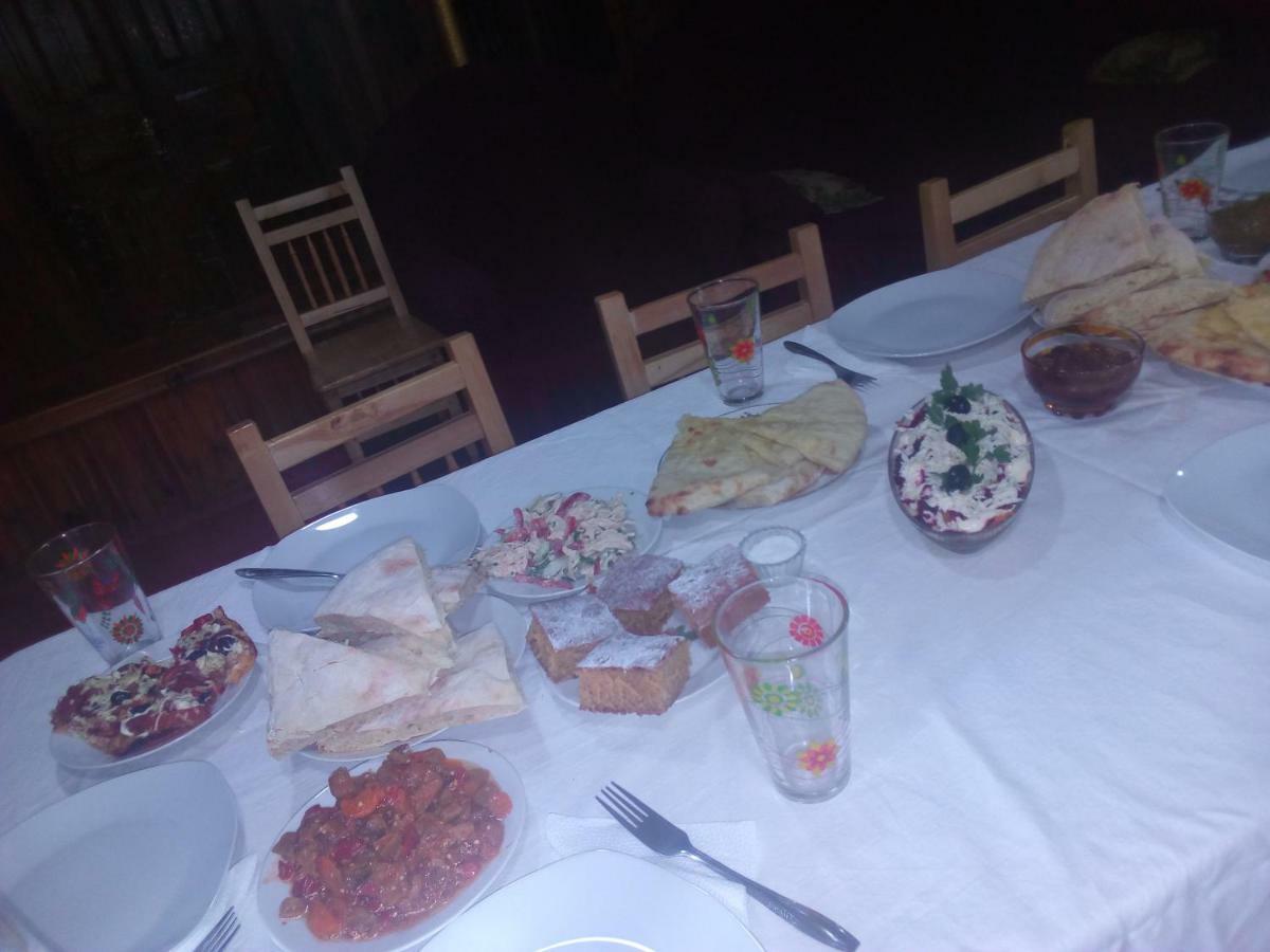 Maizer Qaldani Guesthouse Chvabiani Bagian luar foto
